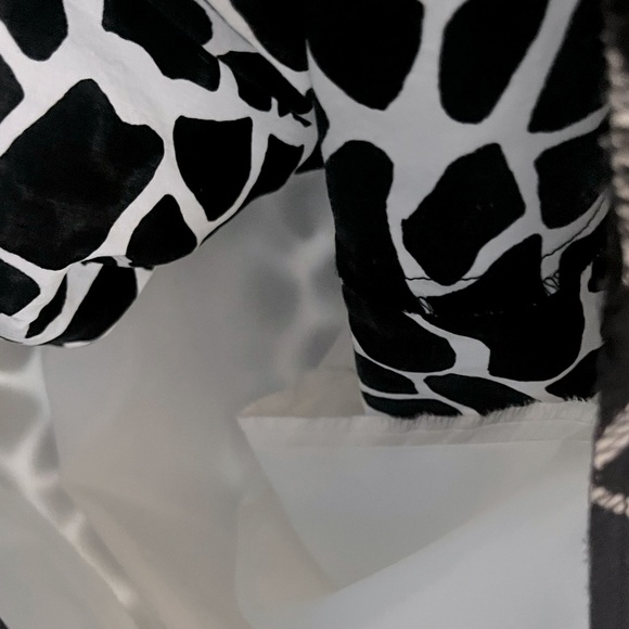 Ann Taylor Black & White Sleeveless Dress size 10 - Picture 7 of 9